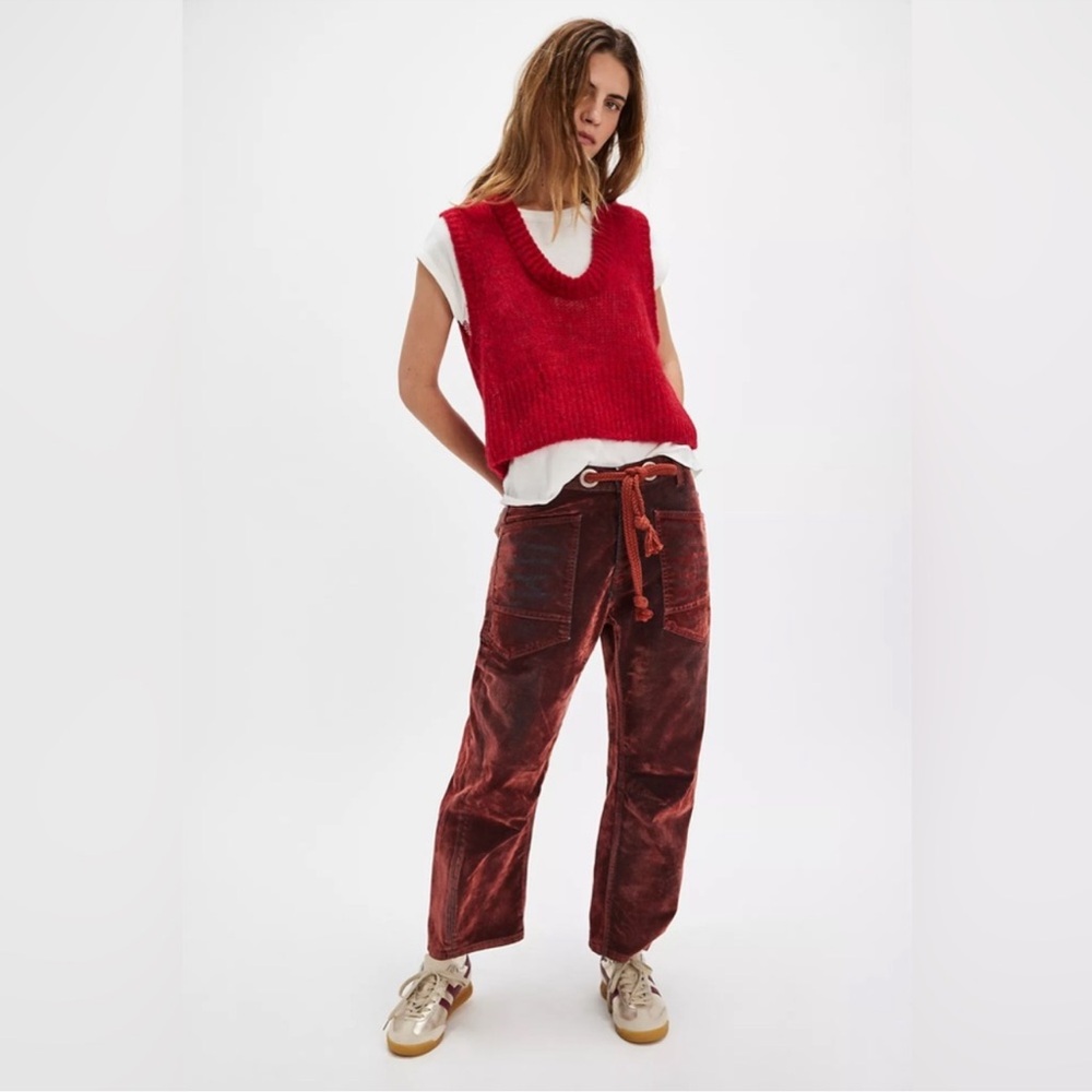 FREE PEOPLE|| Moxie Low Slung Flocked Pull-On Barrel Jeans in Chile NWOT - Picture 3 of 10
